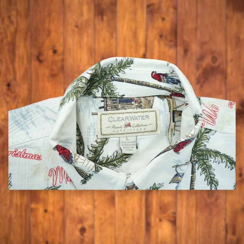 Clearwater Mens Santa Print Button Shirt Short Sleeve Large Nautical Vacation‎